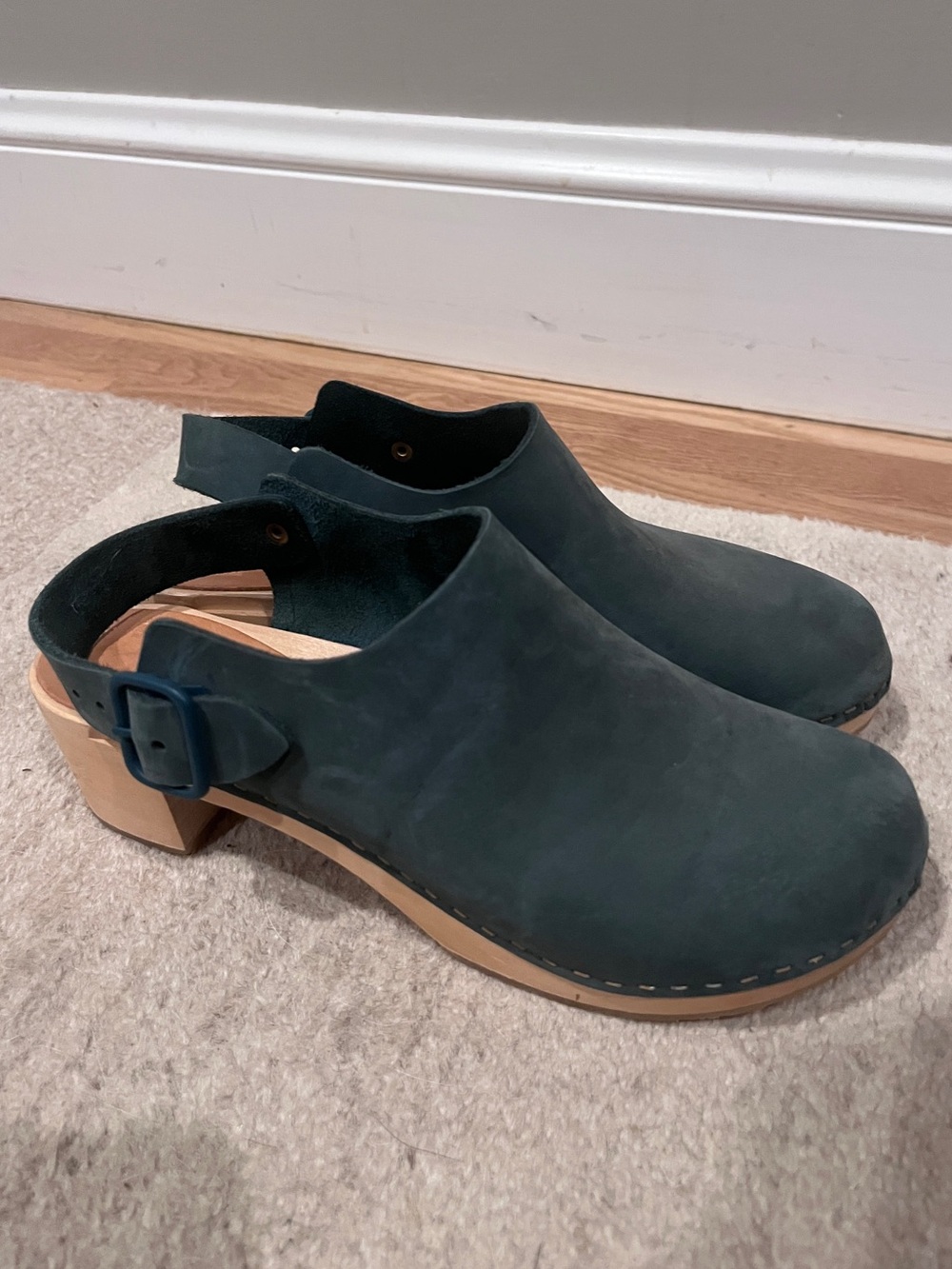 Bryr Daphne Block Heel Clog - Spruce